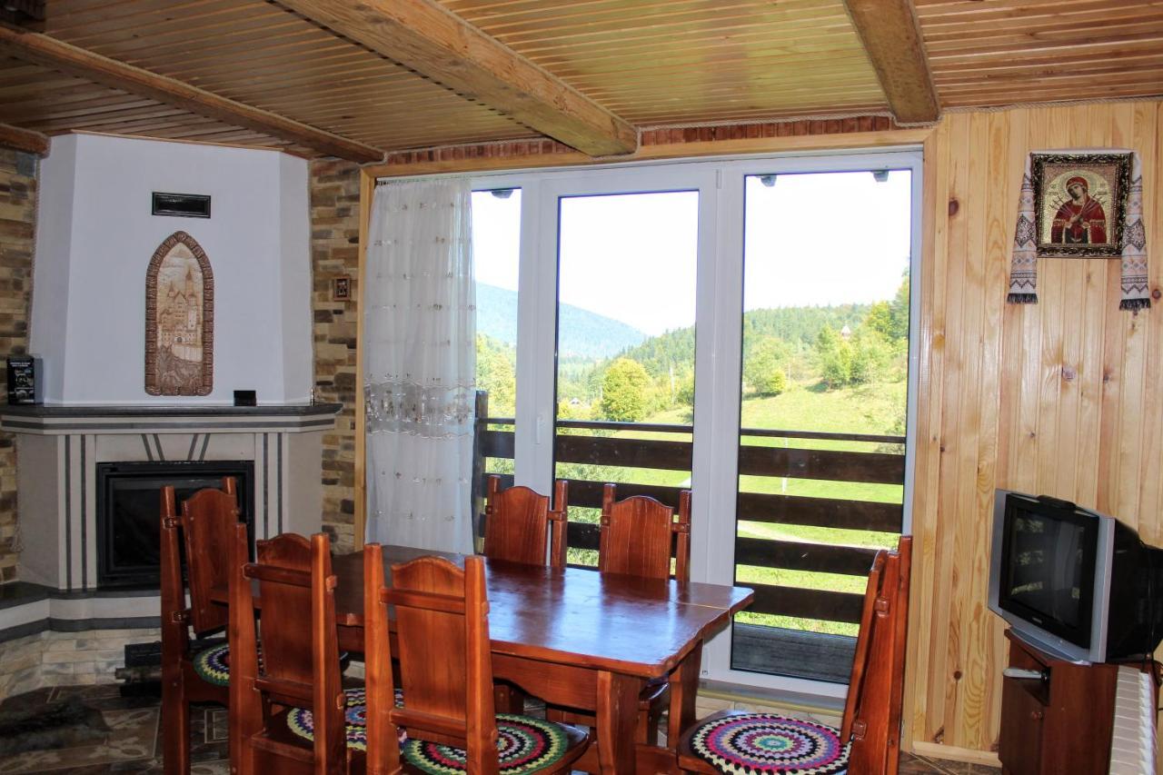 Cottage "Karpatske Shale" Γιαρέμτσε Εξωτερικό φωτογραφία