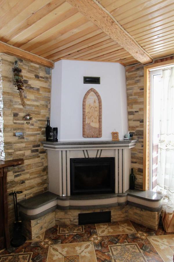 Cottage "Karpatske Shale" Γιαρέμτσε Εξωτερικό φωτογραφία